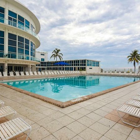 מיאמי ביץ' Castle Beach Suites By Vacation Media מראה חיצוני תמונה
