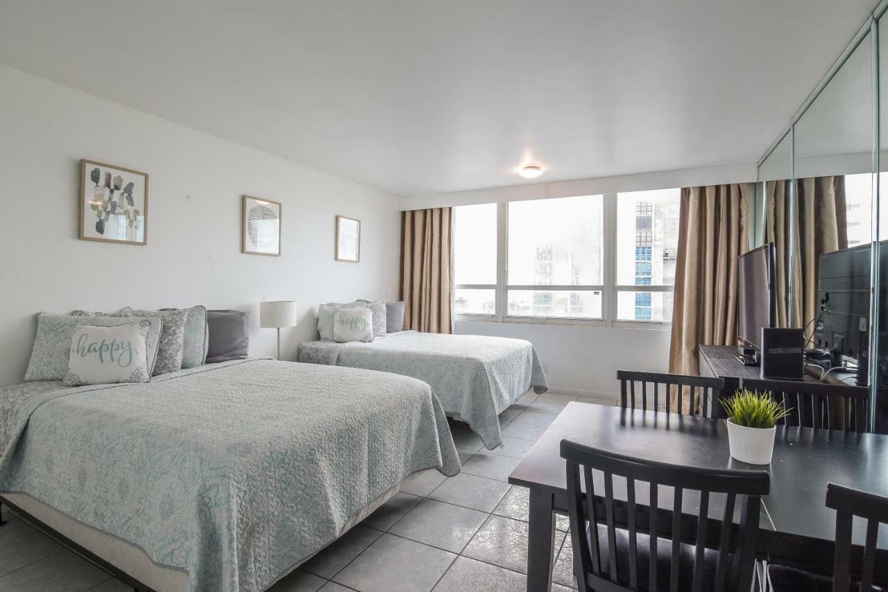 מיאמי ביץ' Castle Beach Suites By Vacation Media מראה חיצוני תמונה